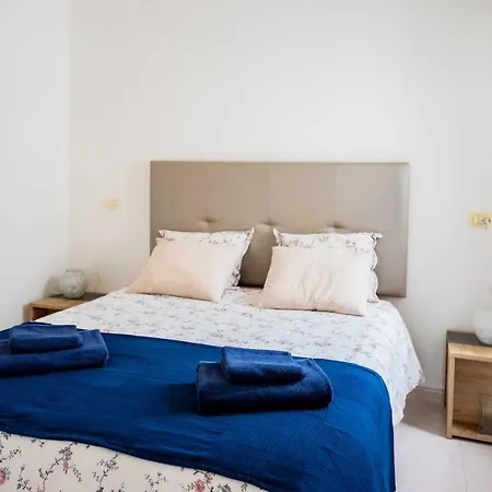 Apartment Sea Breeze