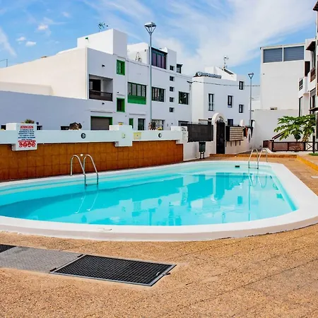 Sea Breeze Apartment